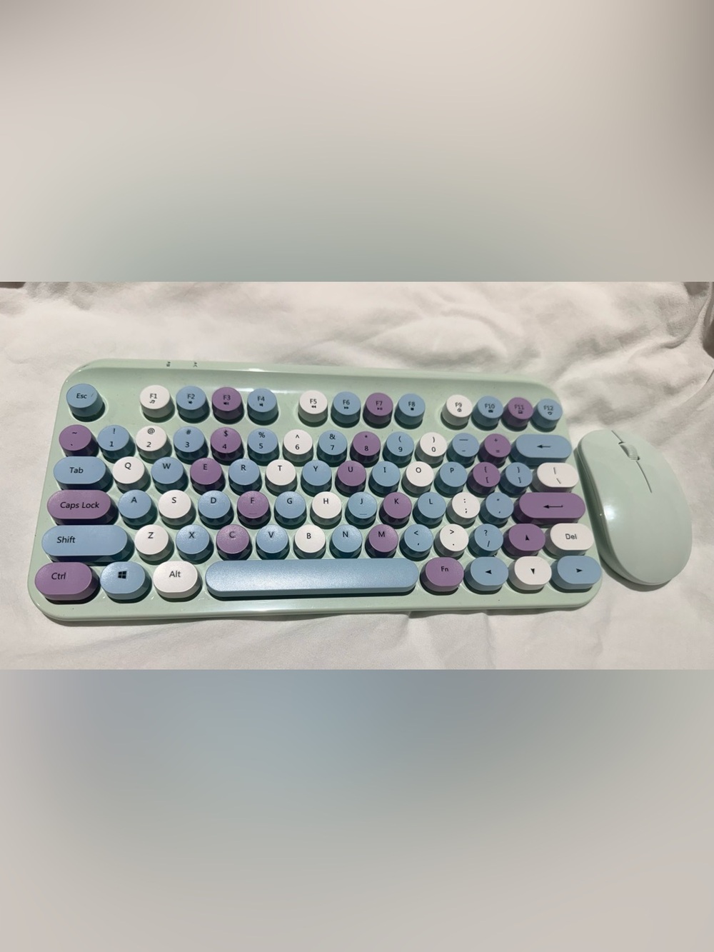 Poppy Wireless Keyboard & Mouse, Retro Typewriter Styler